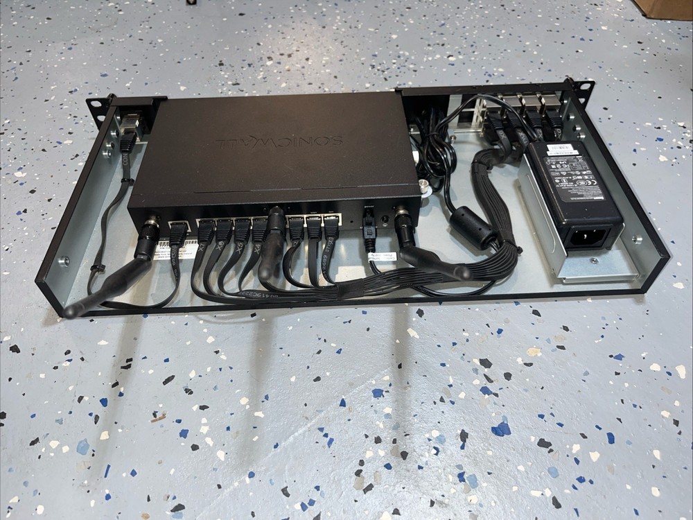 SonicWALL TZ500w Wireless Network Security Firewall w/Rack Mount -TRANSFER READY
