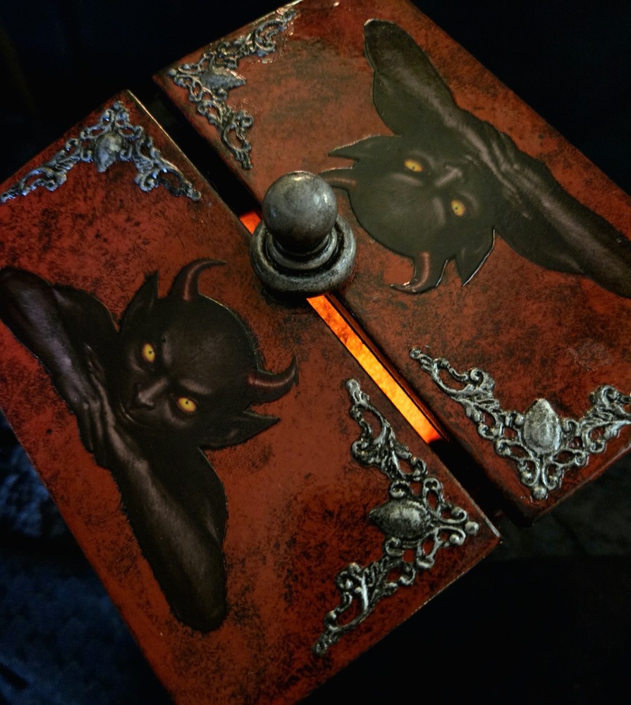 ARLEN STUDIO DIRECT. The DEVILS ORB. Limited Edition.