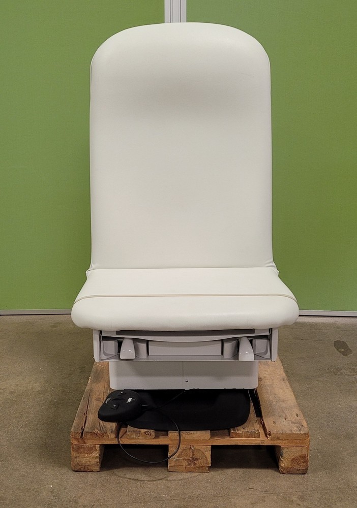 Midmark Ritter 224 Exam Table