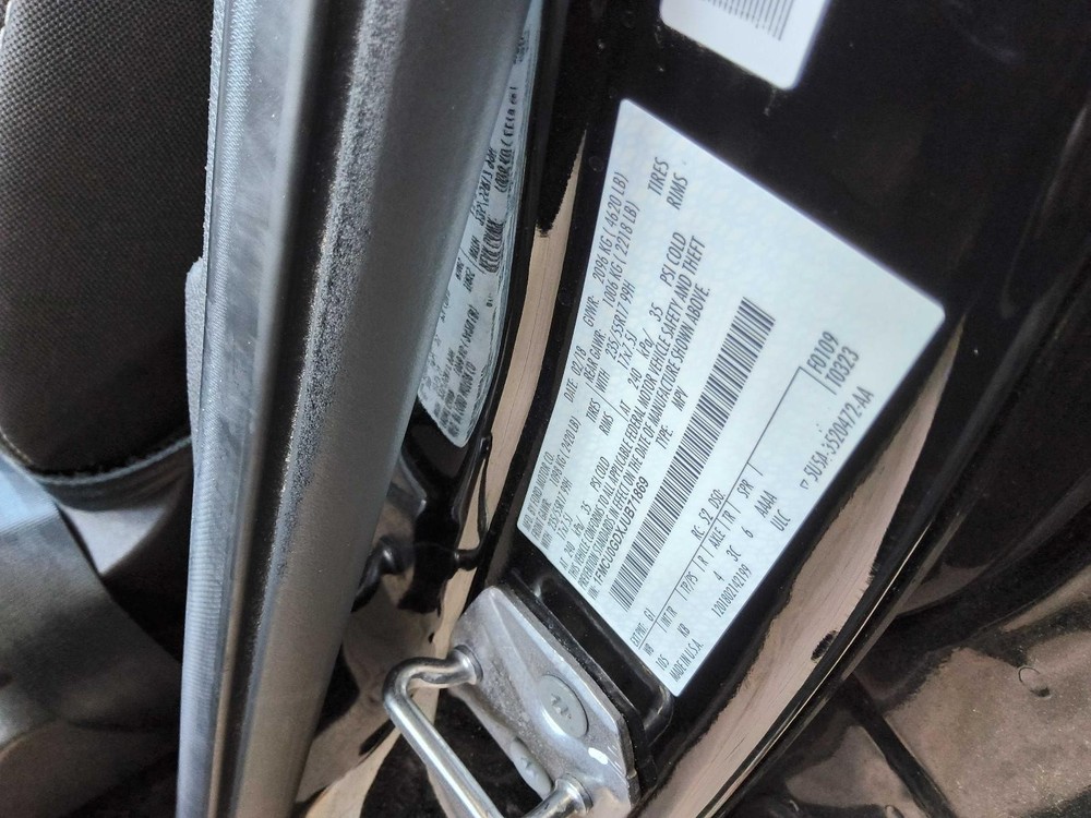 Used A/C Selector Switch fits: 2018 Ford Escape front automatic temperature cont