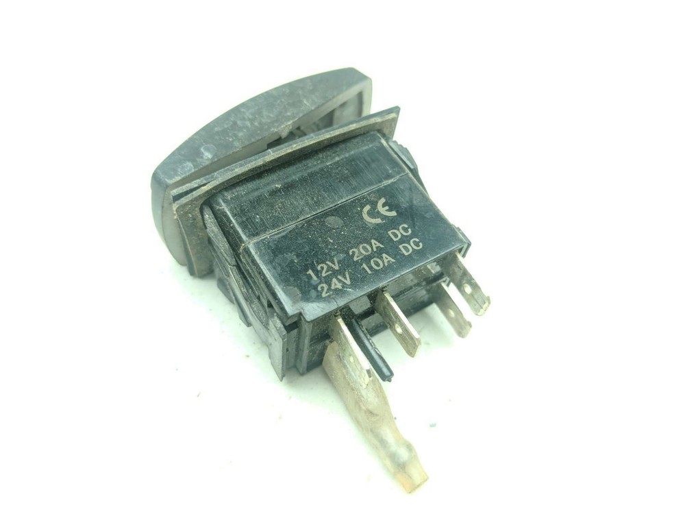 19 Can Am Commander 800R XT LED Light Control Button Switch