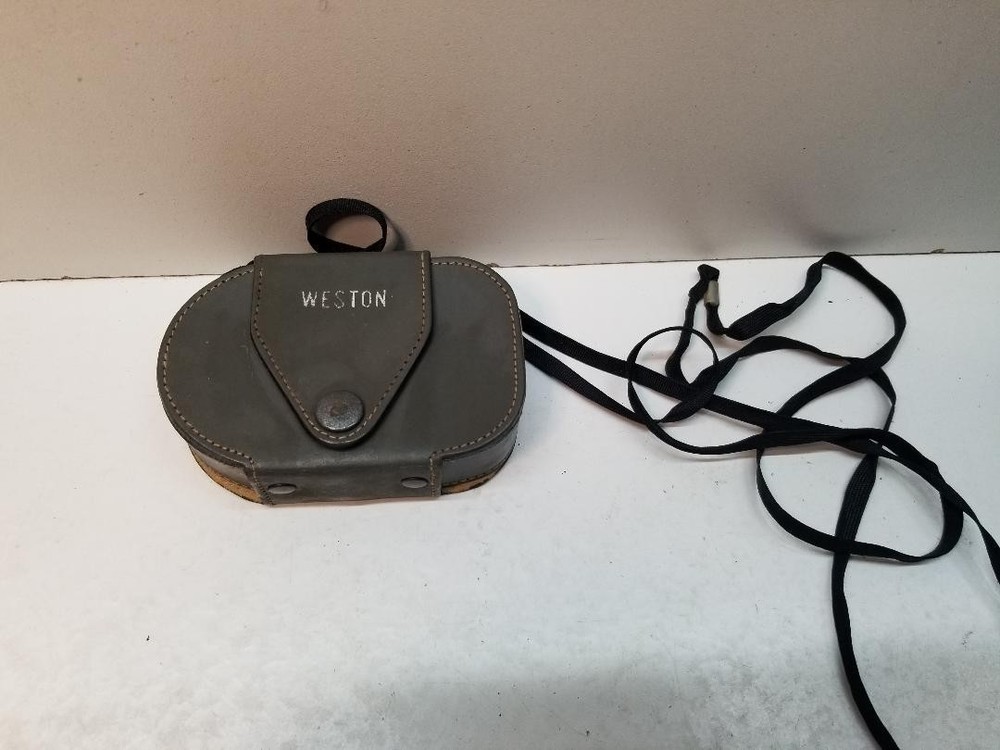 Weston Master III Universal Exposure Meter in Leather Case Model 737 - MINT