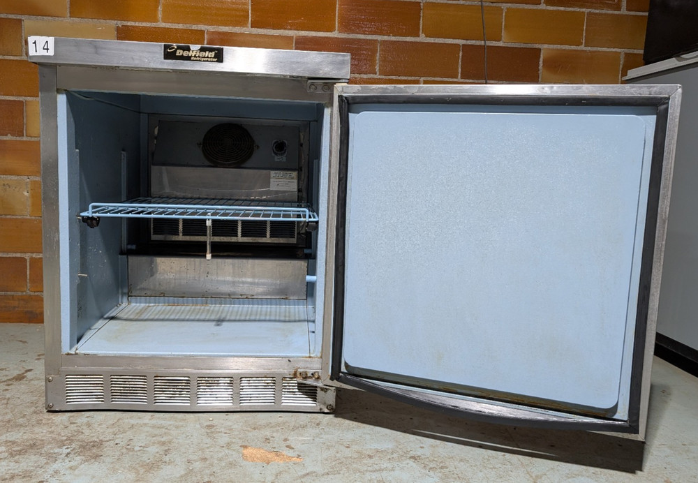 Delfield Unknown Model Undercounter Refrigerator One Section on Casters
