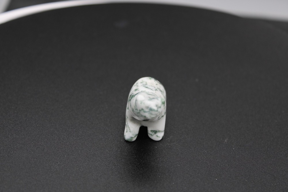 Moss Agate Bear