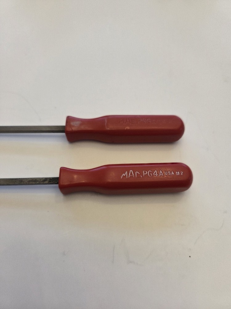 Mac Tools PG4A PG6A MINI Pocket Red Hard Handle Screwdriver Set 4" And 6" Blade
