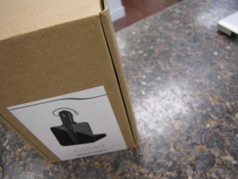 Plantronics CS540 Wireless Headset System - Black- Complete in Original Box NICE
