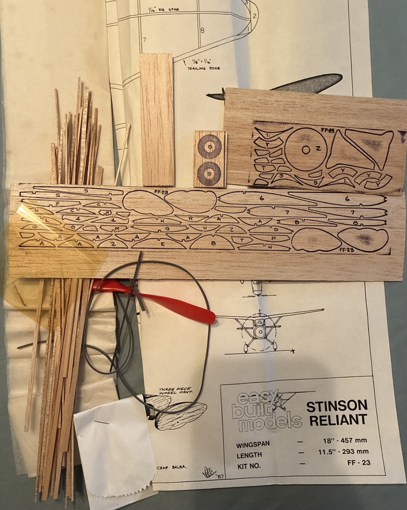 Easy Built Models - Stinson Reliant. #FF23.