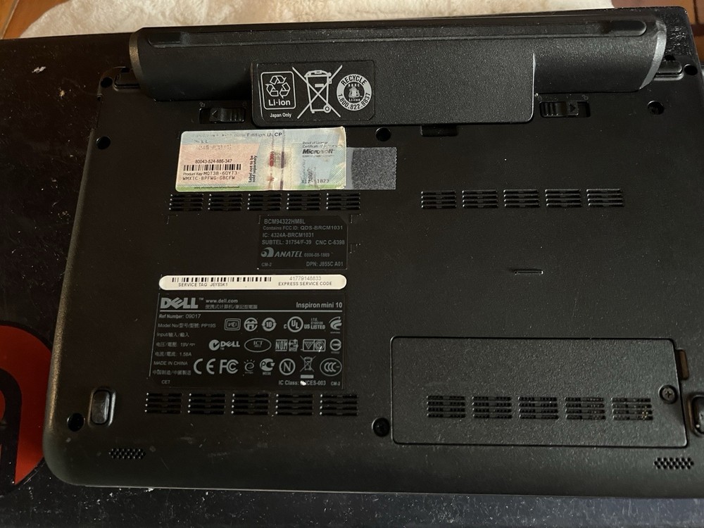 electronics lot Mostly Working Computers And Phones And Wii U