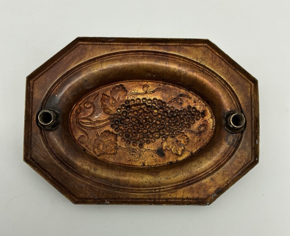 Hepplewhite Octagon Brass Single Drawer Pull Grapes & Vine/Leaves Design A 252