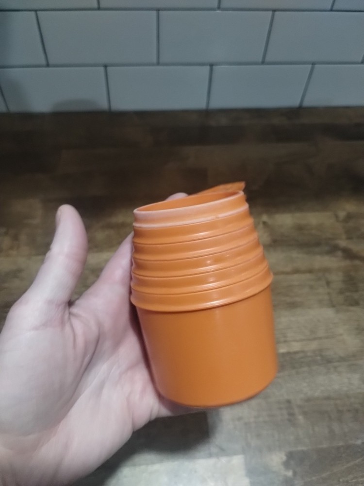 Vintage~ Orange Tupperware Measuring Cups~ 6 Piece Complete Set