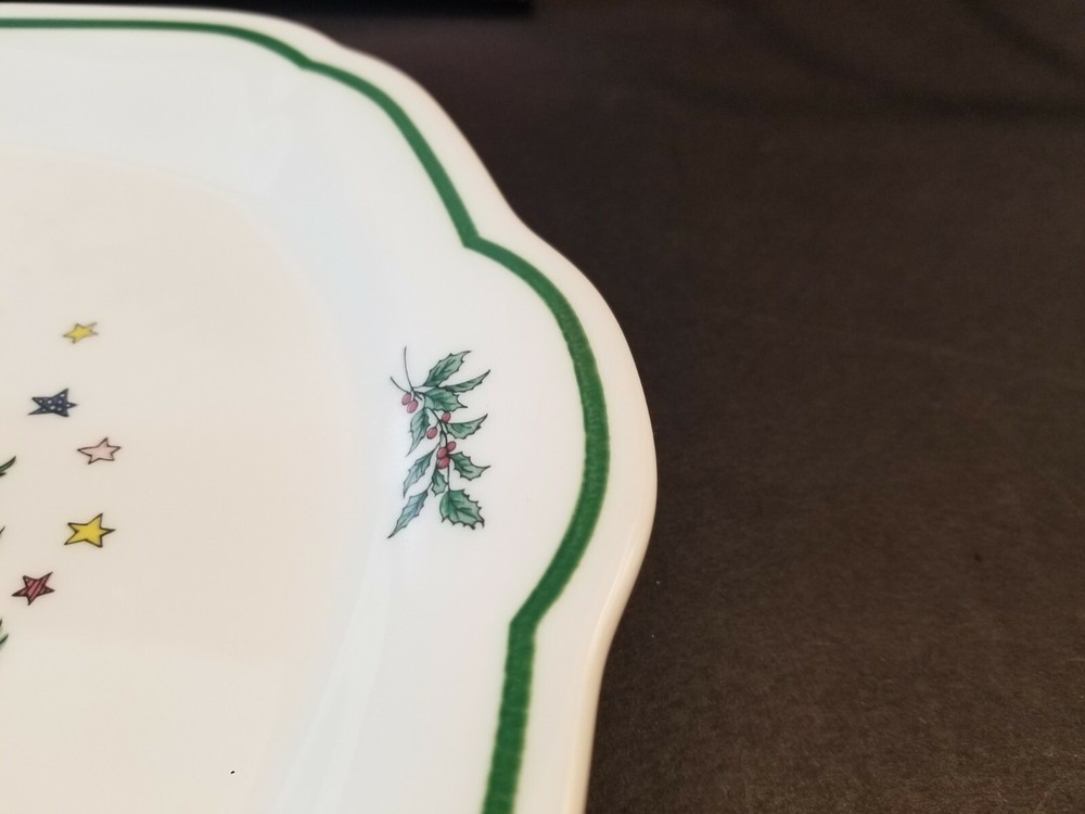 Happy Holidays by Nikko 10" Serving Tray with Box