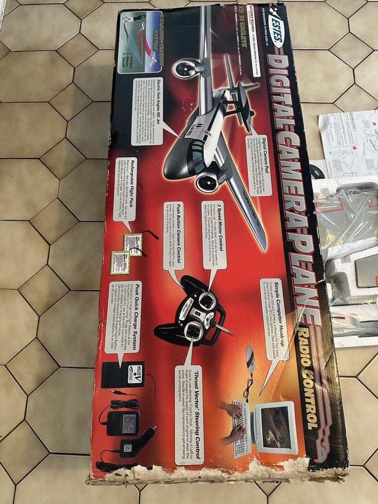 ESTES XB-39 EAGLEYE R/C REMOTE CONTROL AIRPLANE CAMERA PLANE