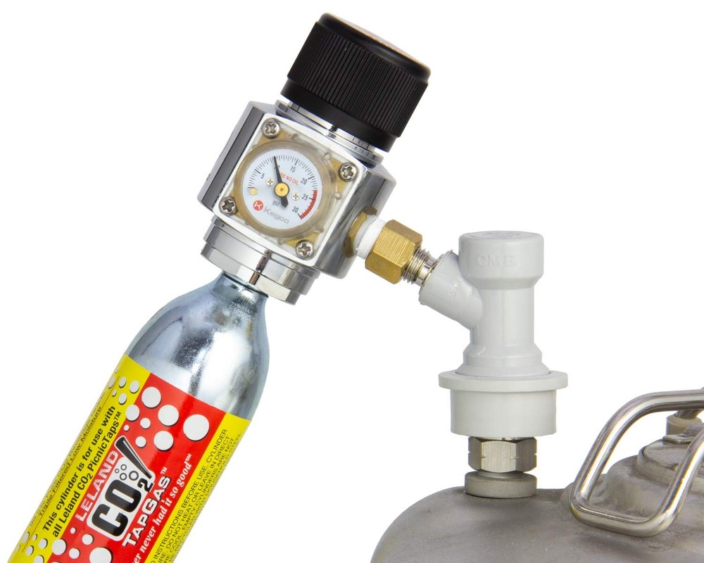 CO2 Regulator, Mini, Brass