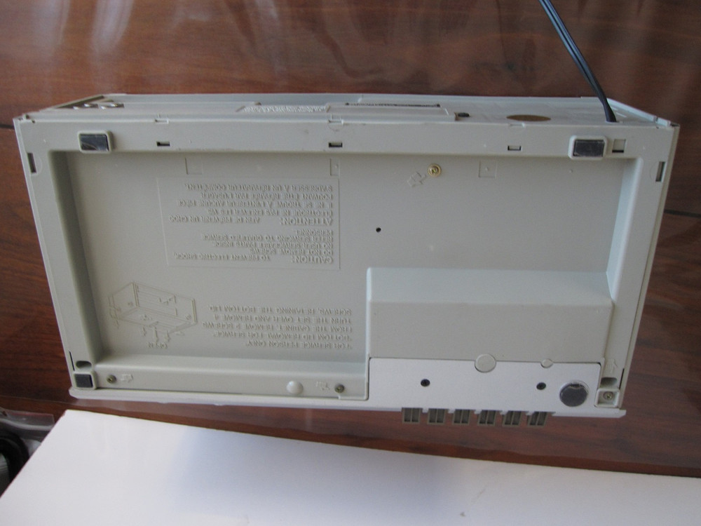 Sharp Stereo Cassette Deck RT-100