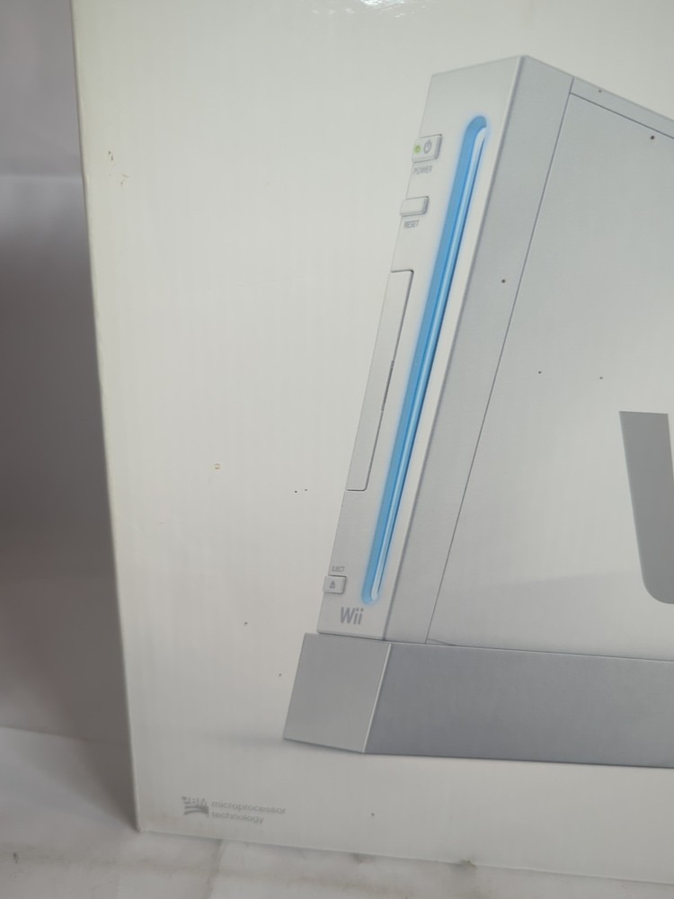 Nintendo Wii Console game system controllers bundle White (With box) Tested B13