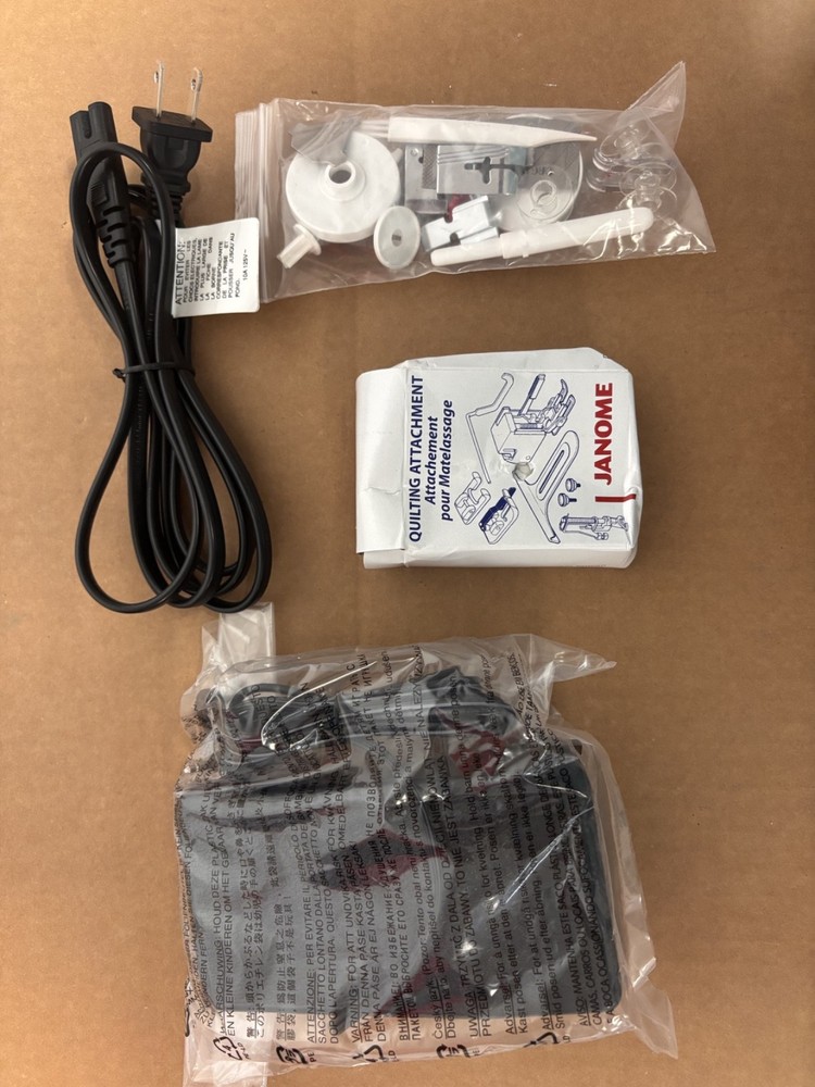 Janome 3160QDC-T Gold Computerized Sewing Machine