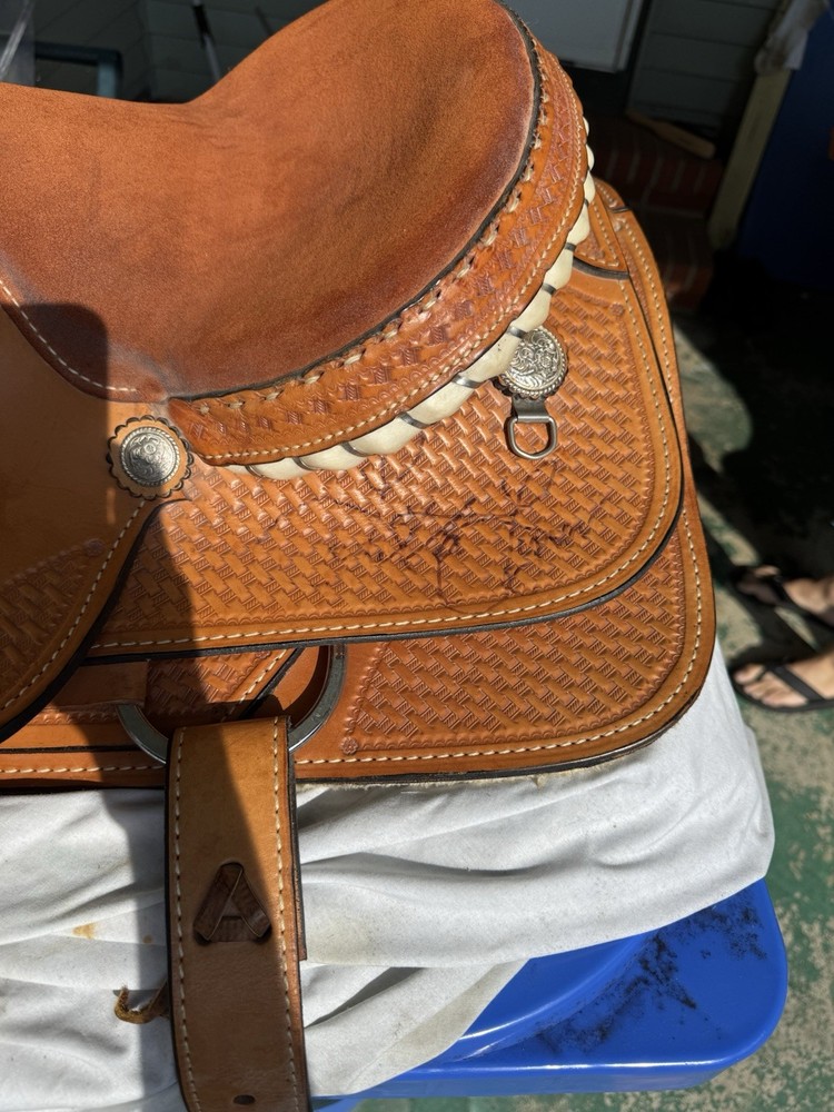 Billy Shaw Saddlery Signed By Loretta Lynn Brown Leather Never Used