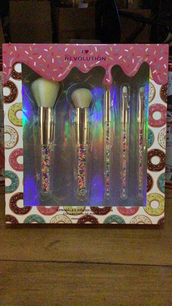 Revolution Makeup Sprinkle Brush Set