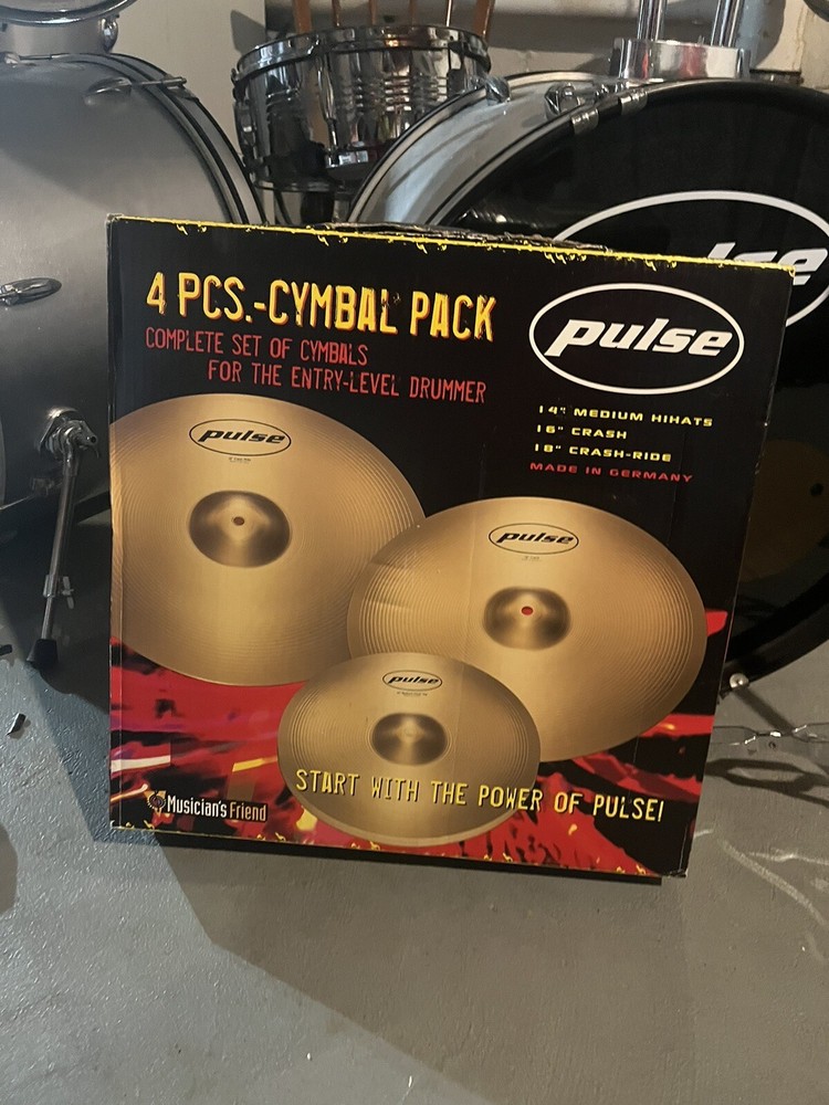 Silver Pulse Drumset