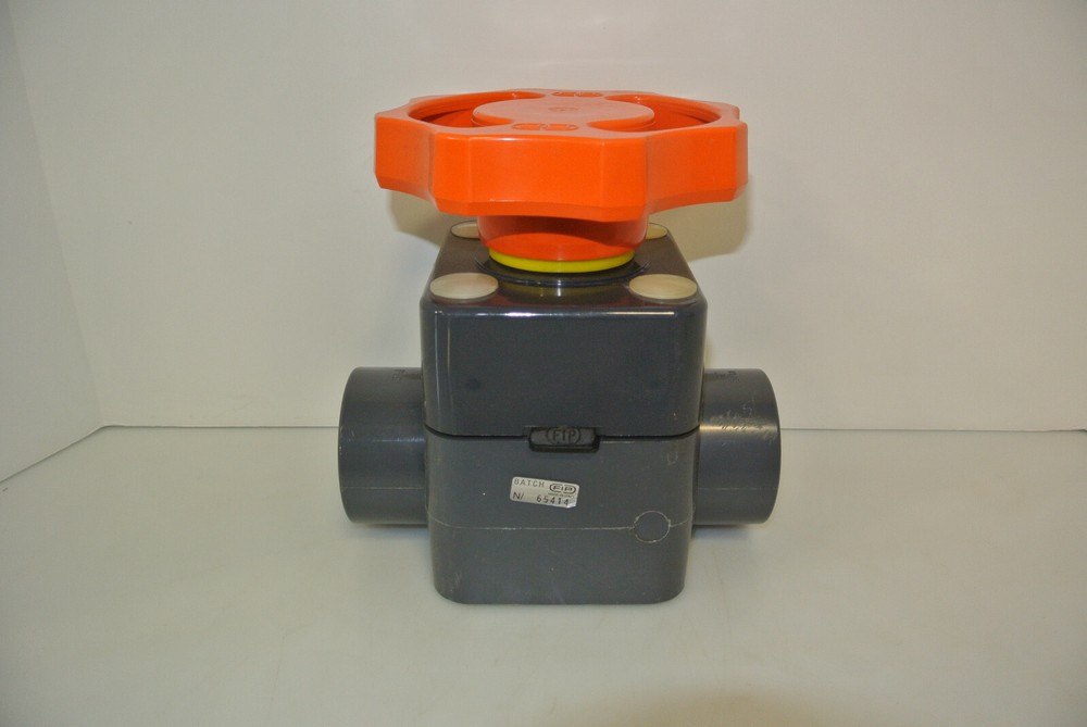 2" FIP PVC SOCKET DIAPHRAGM VALVE NEW