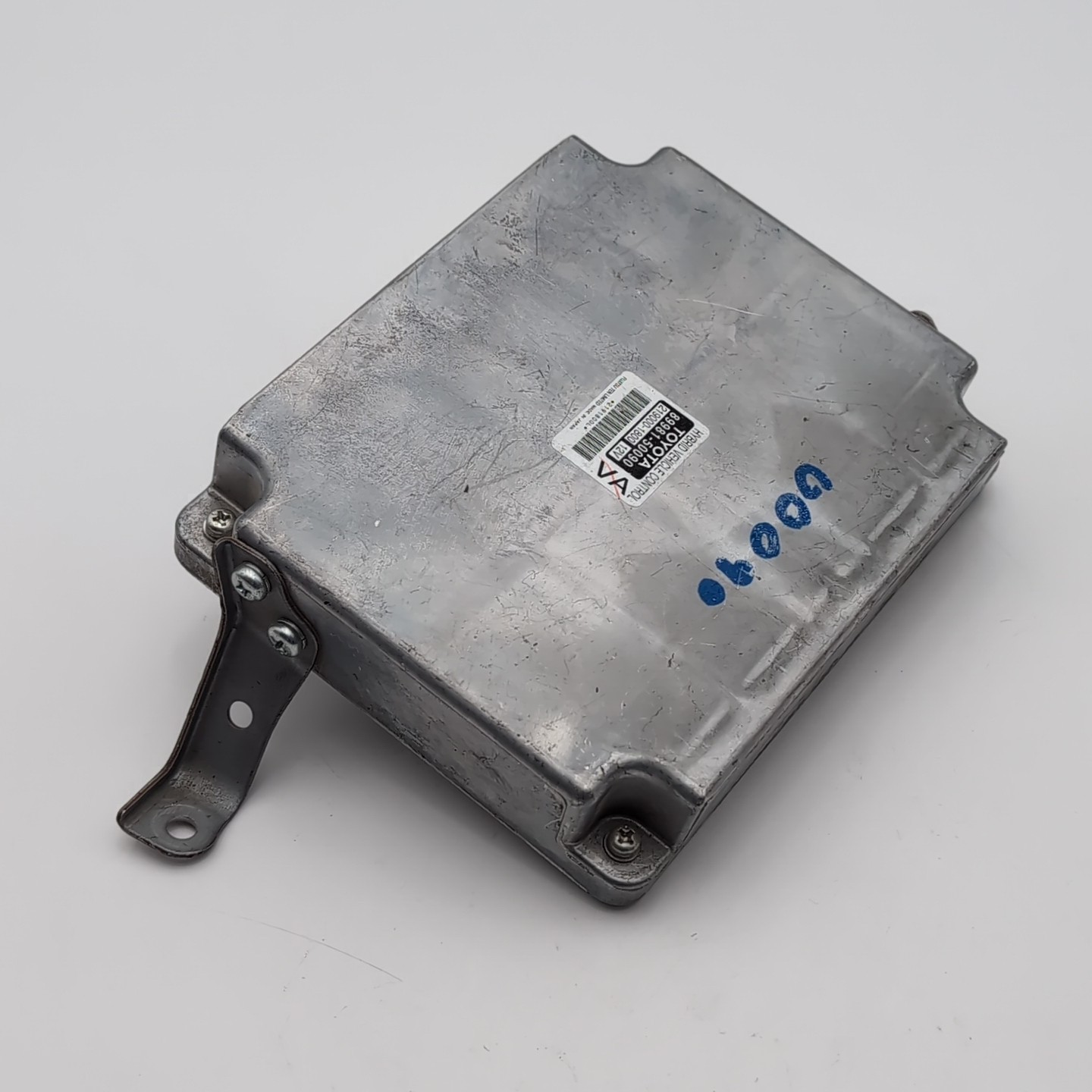 2010 2011 2012 Lexus LS600hL Hybrid Vehicle Control Module OEM 89981-50090