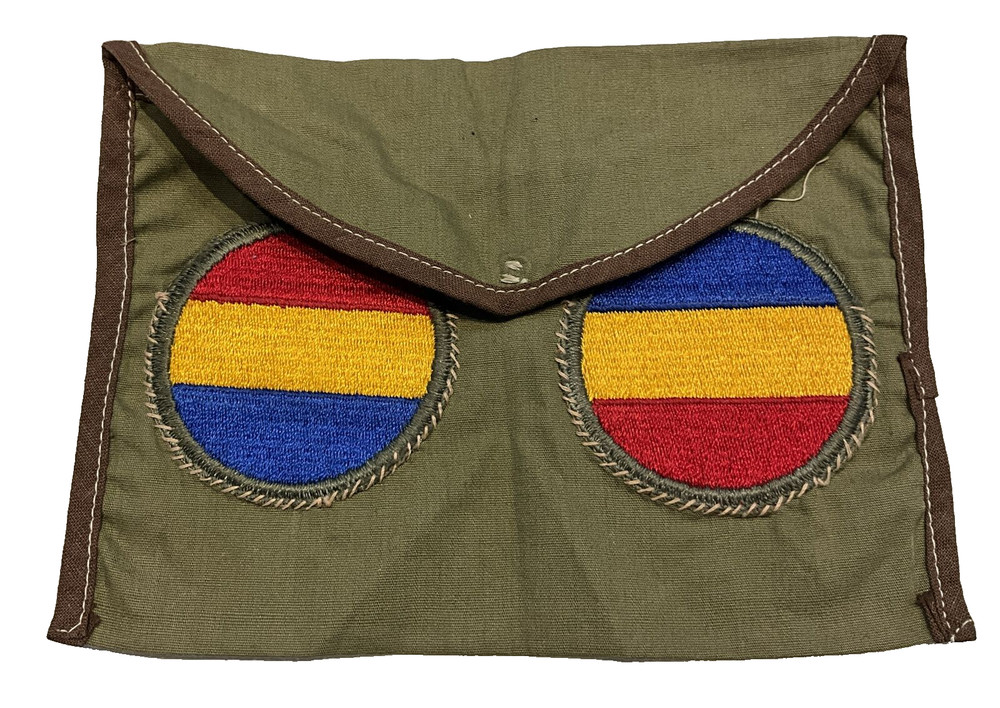Original U.S. Army WWII Soldier's Personal Item OD Canvas Bag With Patch Pockets