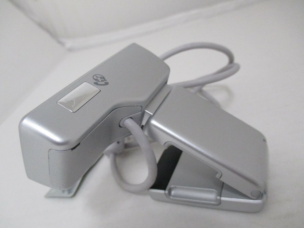MICROSOFT LIFECAM VX-7000 WEBCAM WITH BUILT-IN MICROPHONE 1121
