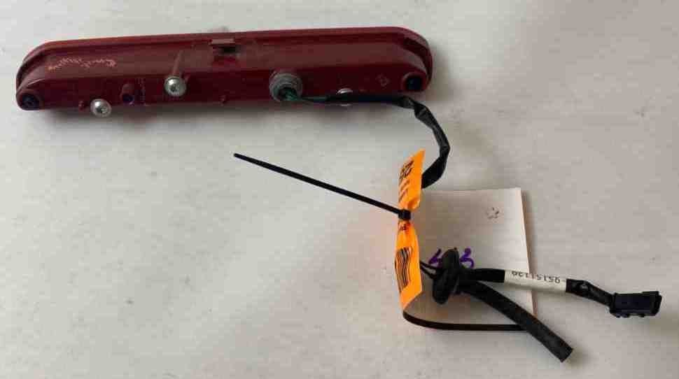 3rd Brake Light Avoidance Lamp CHEVY TRAX 19 spoiler mount