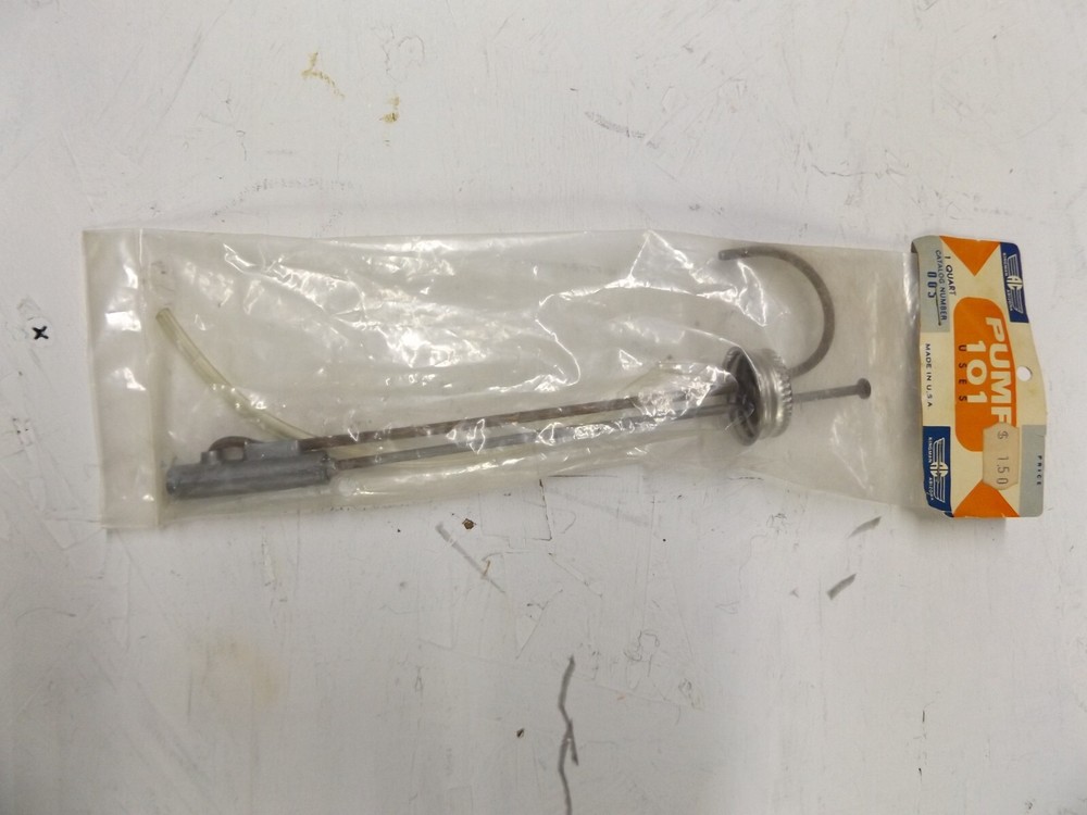 Austin Craft vintage quart fuel pump 101 Cat. #005
