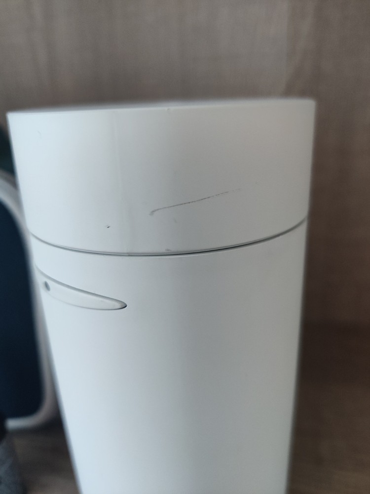 Lululemon Saje Aroma Therapy Diffuser Kit W/ Case & 2 Essential Oils (No Cord)