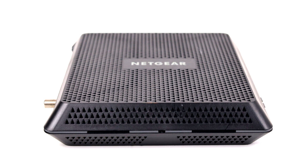 NETGEAR C7000 Nighthawk Modem WiFi Router Combo o702