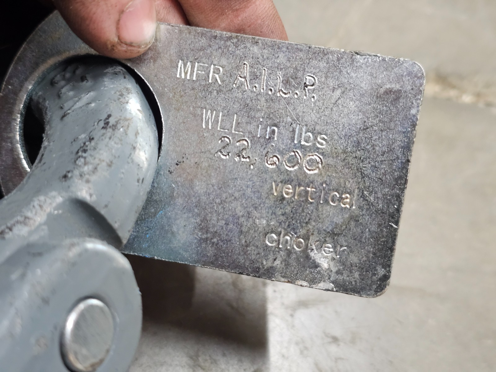 Single Leg Chain Sling 5/8" x 5 FT Grade 100 22,600 lbs WLL Vertical Type SOS