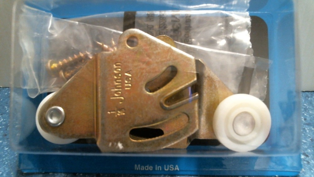 Johnson Hardware Single Wheel 1-16" Offset Hanger (2216PPK2) FS