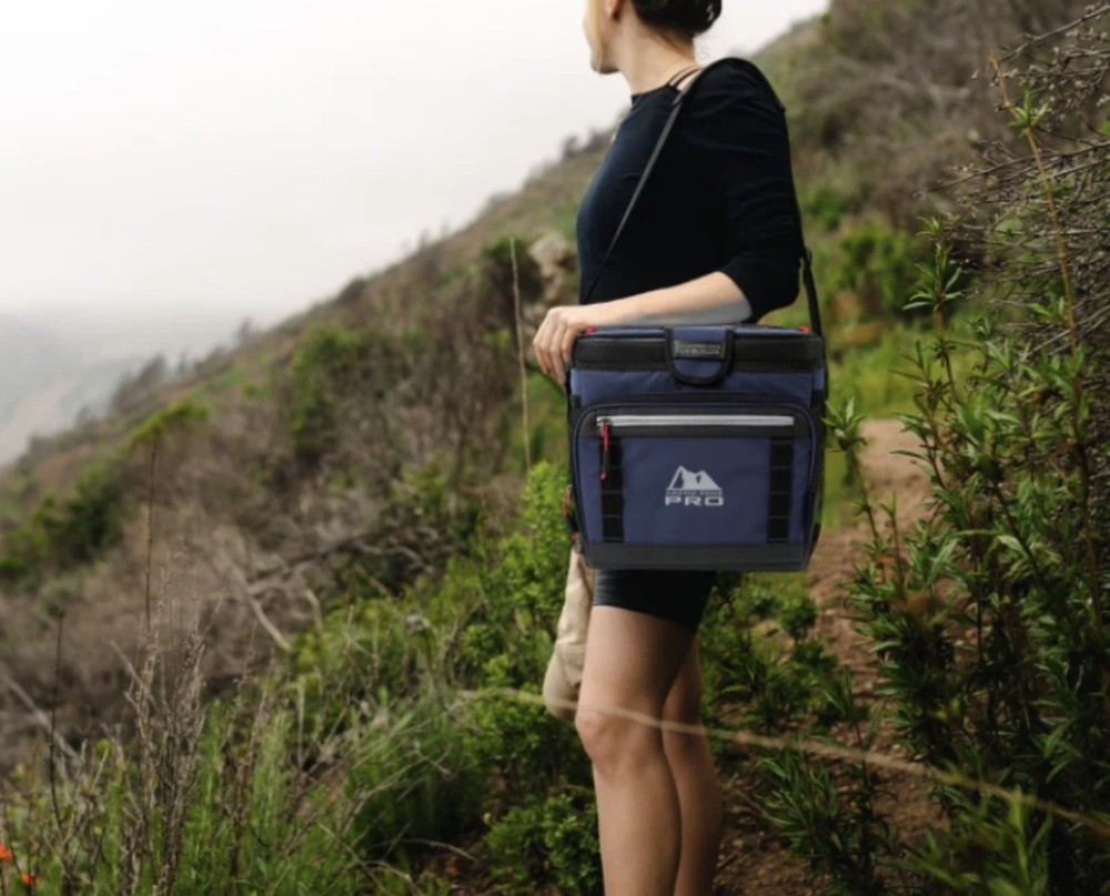 Arctic Zone PRO 16 Can Zipperless Cooler Hard Liner Leakproof