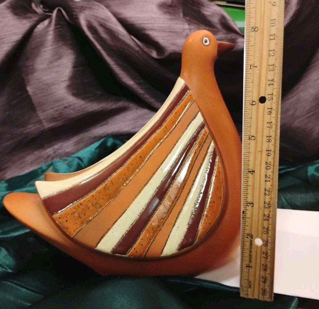 Vintage EDUARDO VEGA Modernist Red Clay 8 Dove Sculpture Pottery, Nice!