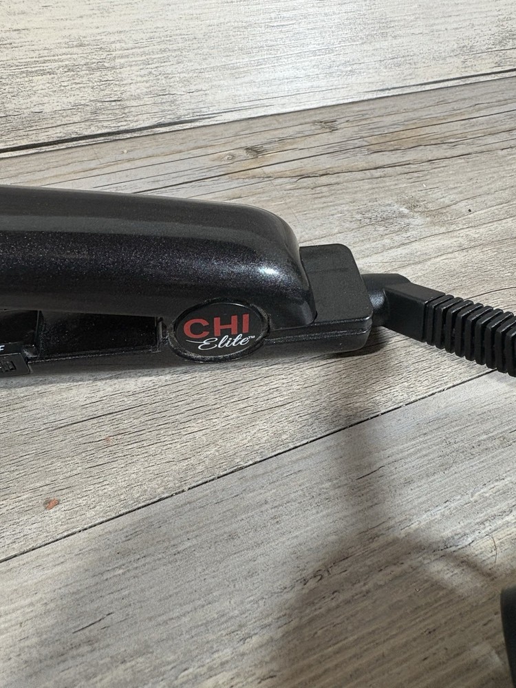 CHI Elite Shimmer Black Flat Iron (Model CE1000) TESTED & WORKING