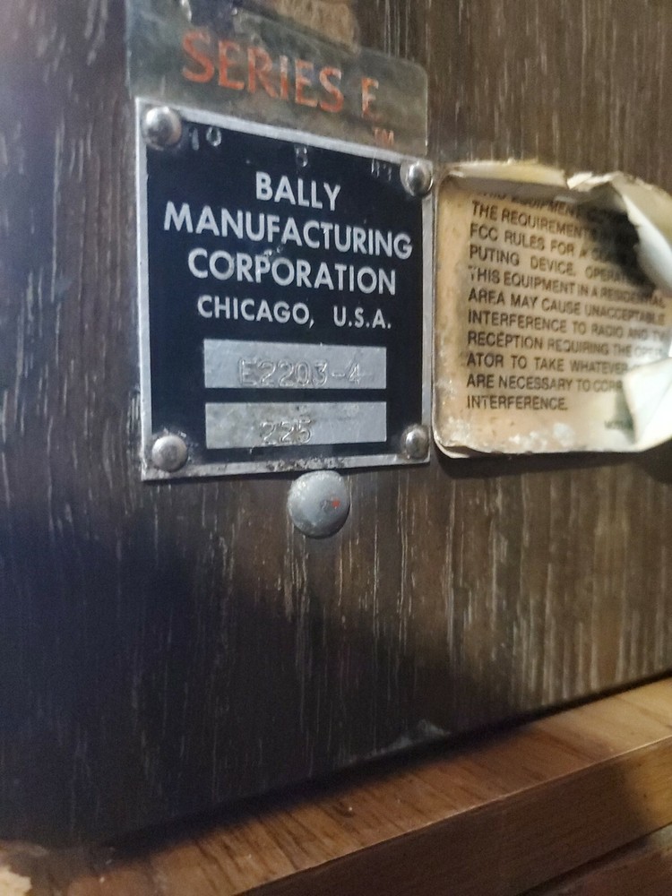 Slot Machine BALLY 5 Cent Nickel E Series E2203-4 Working!