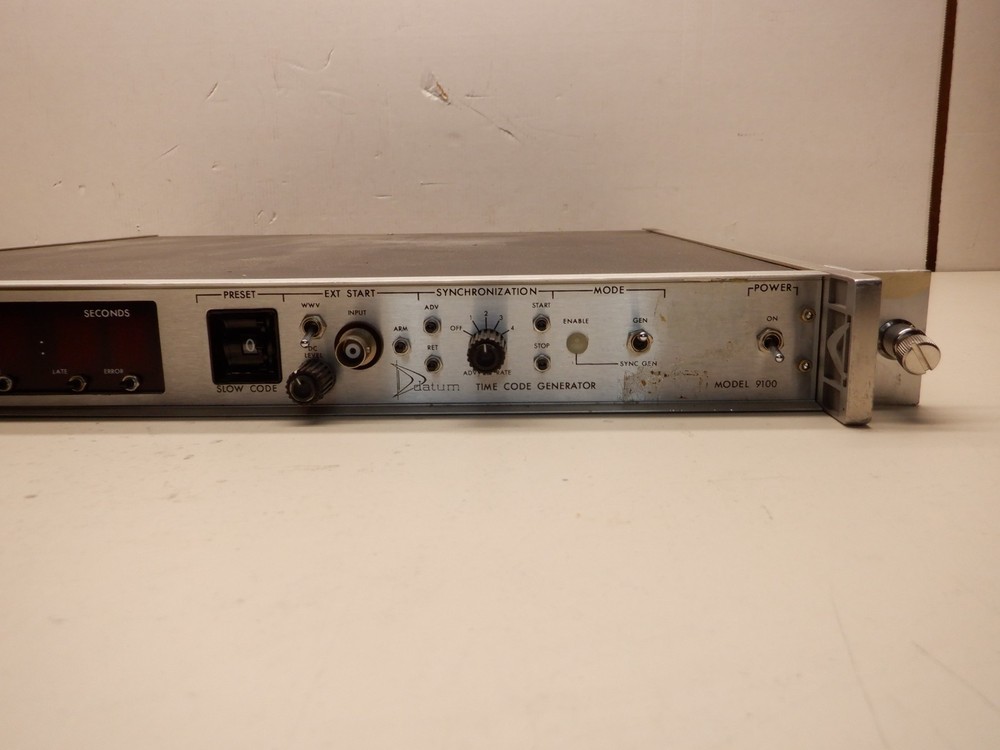 DATUM MODEL 9100 TIME CODE GENERATOR