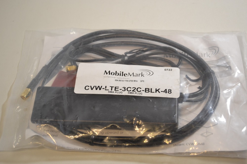 MobileMark Antenna Solutions CVW-LTE-3C2C-BLK-48 SMA Plug