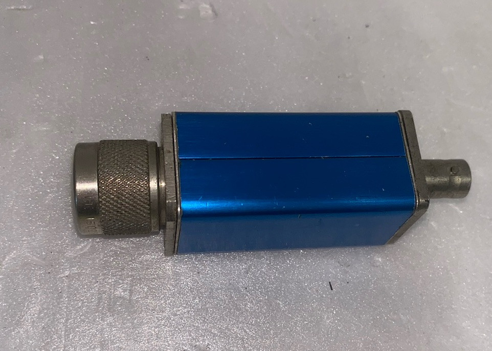 SUCOBOX HUBER+SUHNER Adapter N Male - BNC Female