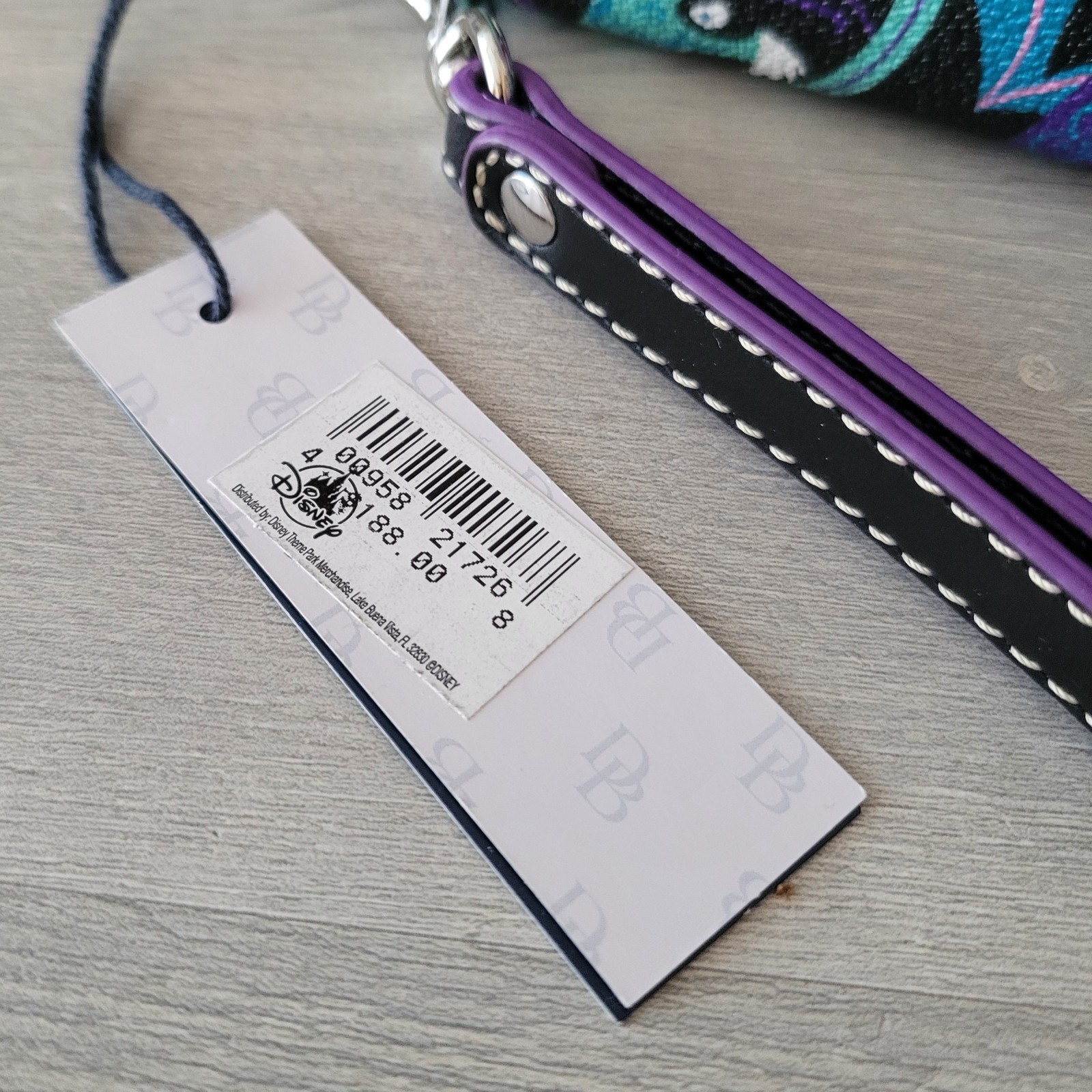 Disney Dooney Haunted Mansion Wallet Wristlet Madame Leota Ghosts Busts NWT