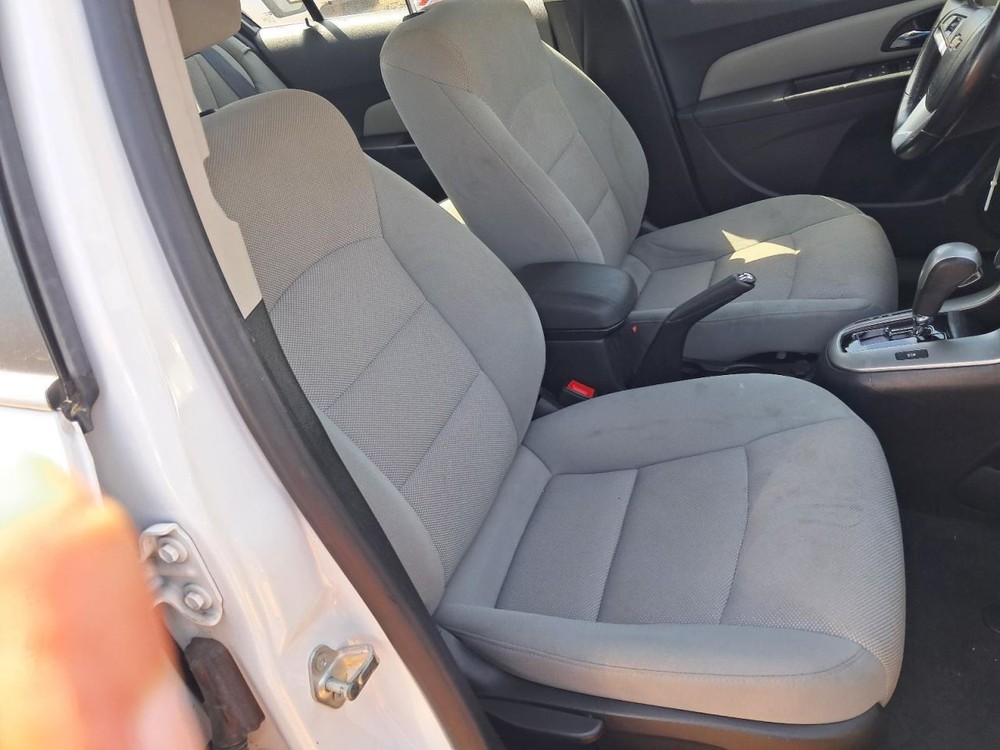 CRUZE 2014 Glove Box 5014271