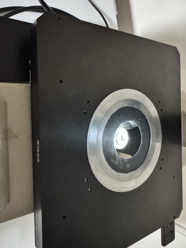 Nikon Diaphot Inverted Phase Contrast Microscope With 3 Objectives