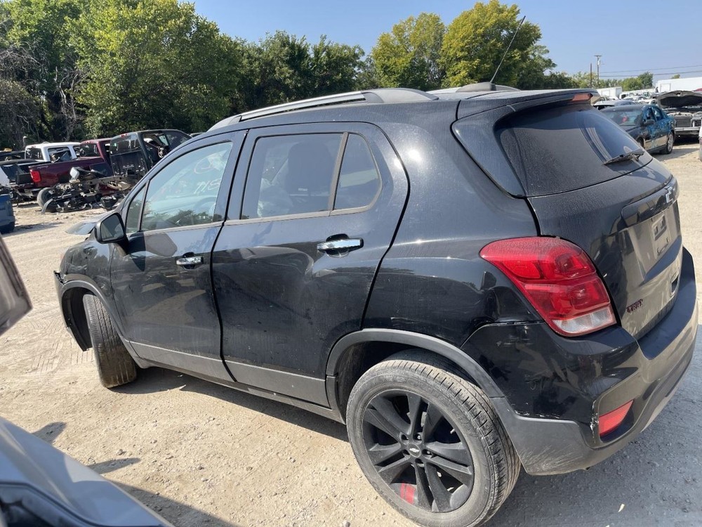 Sun Visor Left Driver Fits 17-22 TRAX 975743