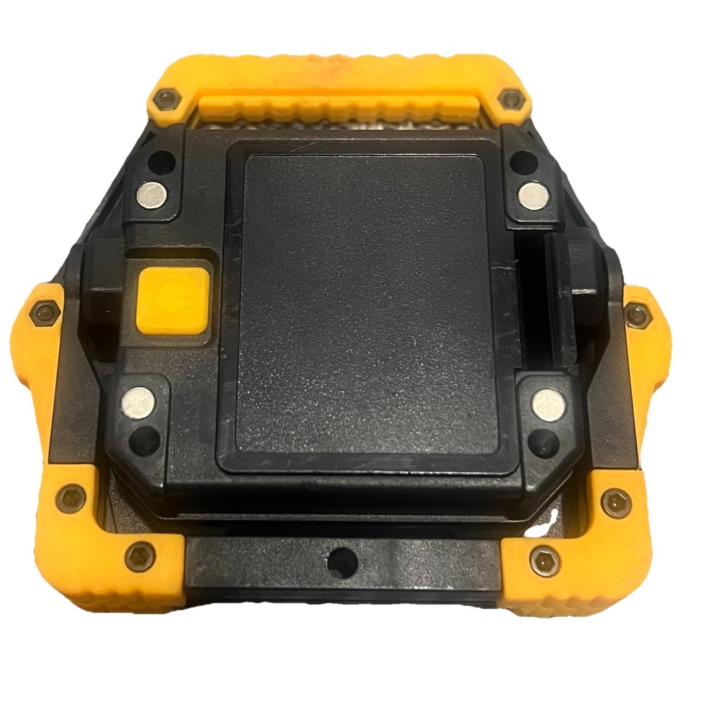 Floodlight 500 lumens handheld / kickstand by Farpoint-Work lights