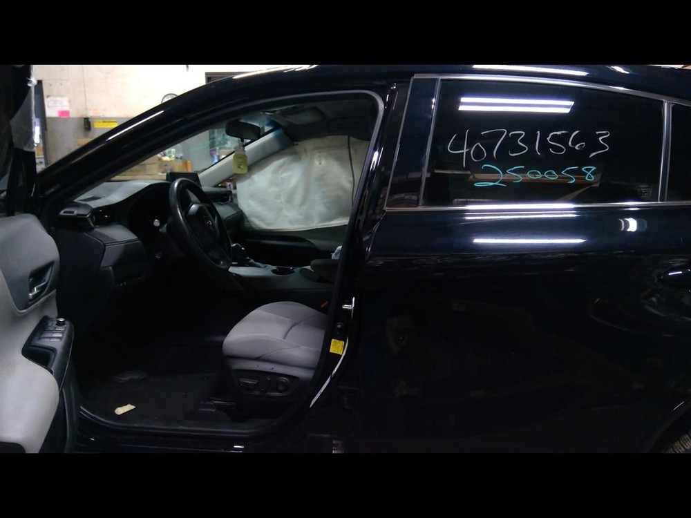 Camera Front Windshield Mounted Fits 21-22 VENZA 8646C-48061