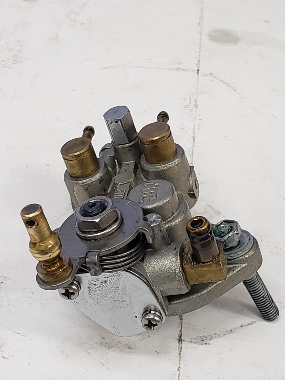 Suzuki 16100-94410 Outboard Oil Pump DT 40 Spirit 40hp