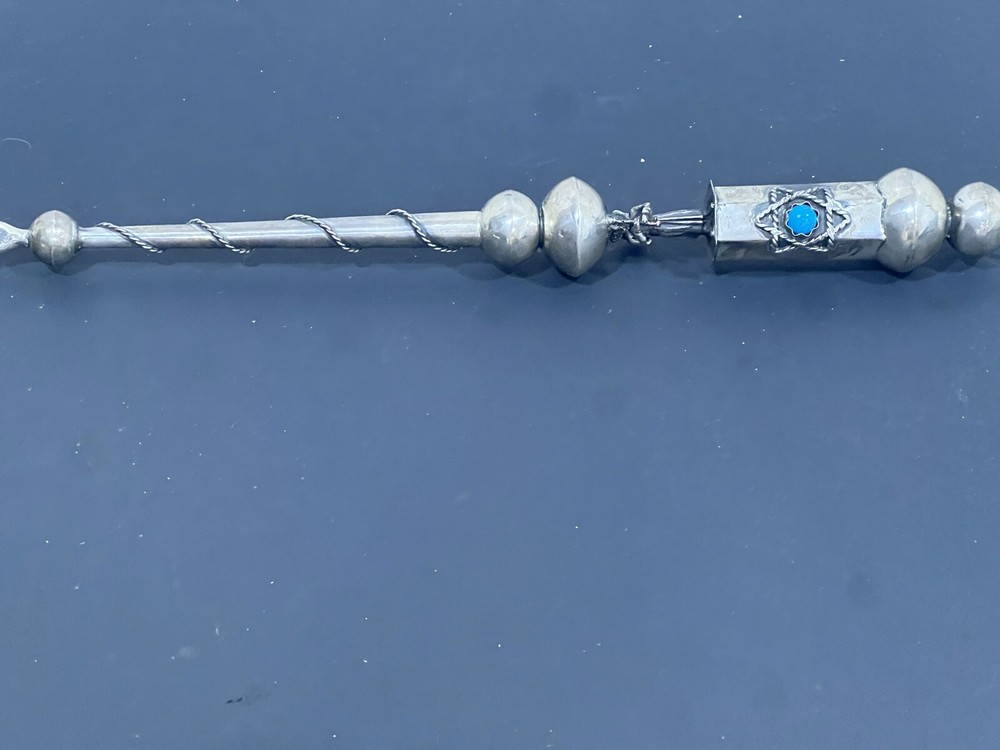ANTIQUE RUSSIAN 84 SILVER & TORA POINTER 13.3/4 SCARSE!