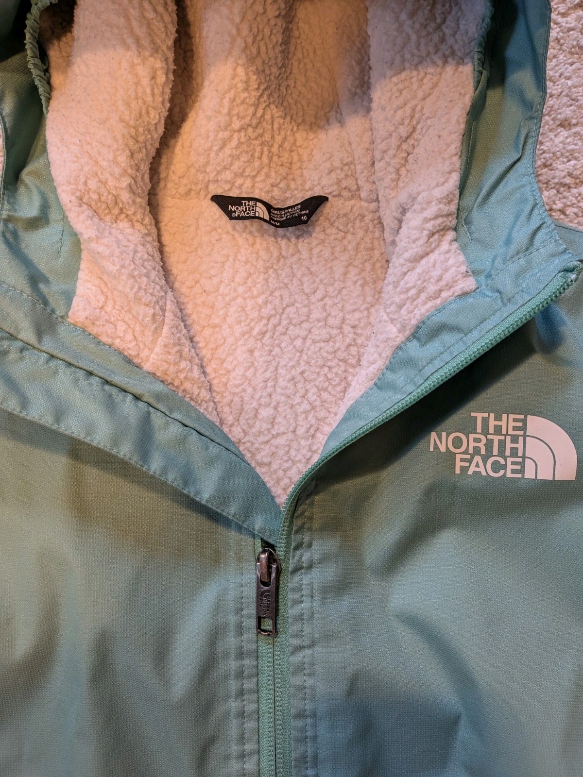 The North Face Wind Breaker Rain Jacket Girls Medium 10 Sherpa Warm Dry Vent