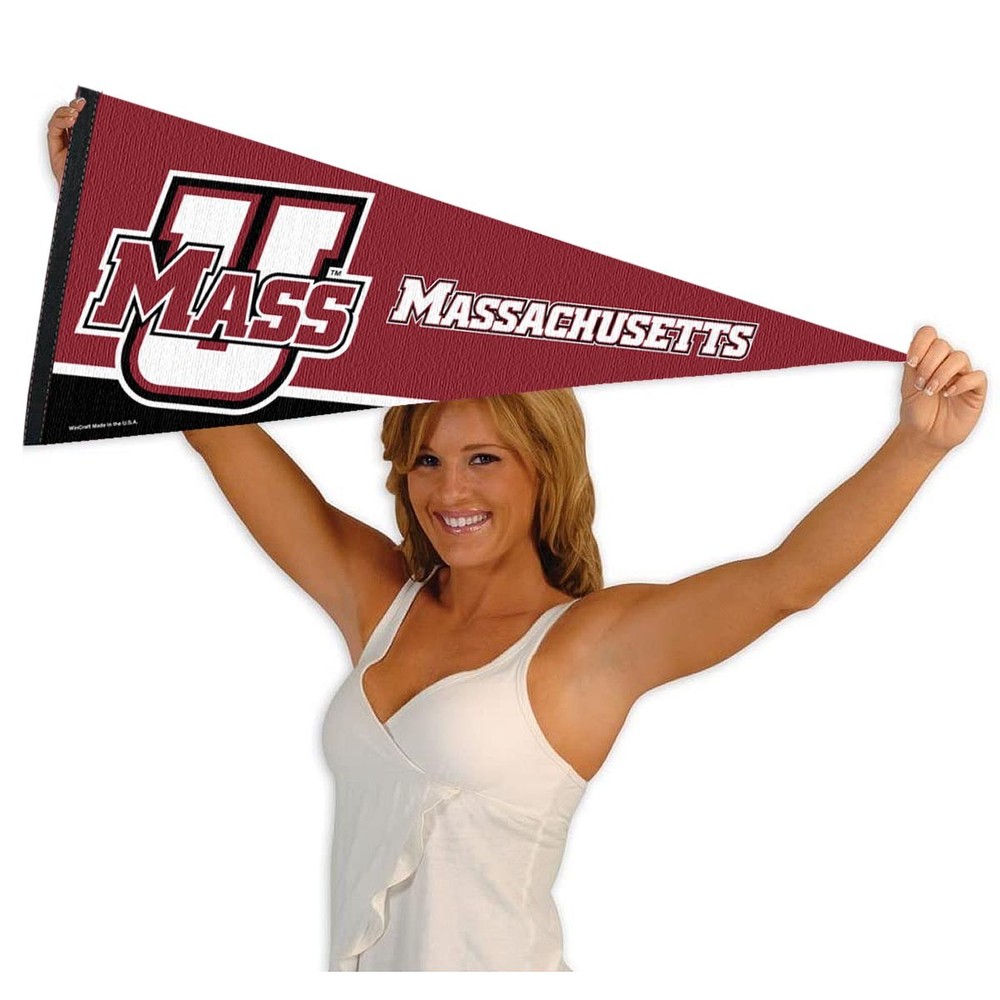 UMASS 12x30 Felt Pennant